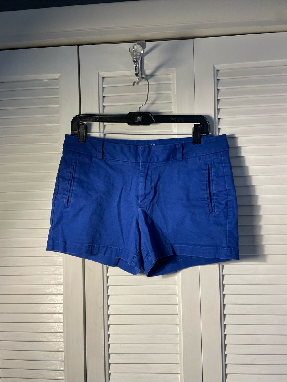 889. a.n.a A New Approach Mid-Waist Royal Blue Women's Twill Shorts Size 8